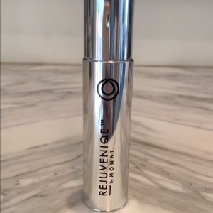 Monat Rejuvenique Oil
